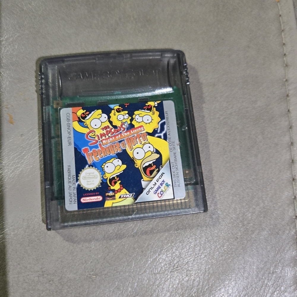 Nintendo Game Boy Cartridge The Simpson Night Of The Living TREE HOUSE HORROR